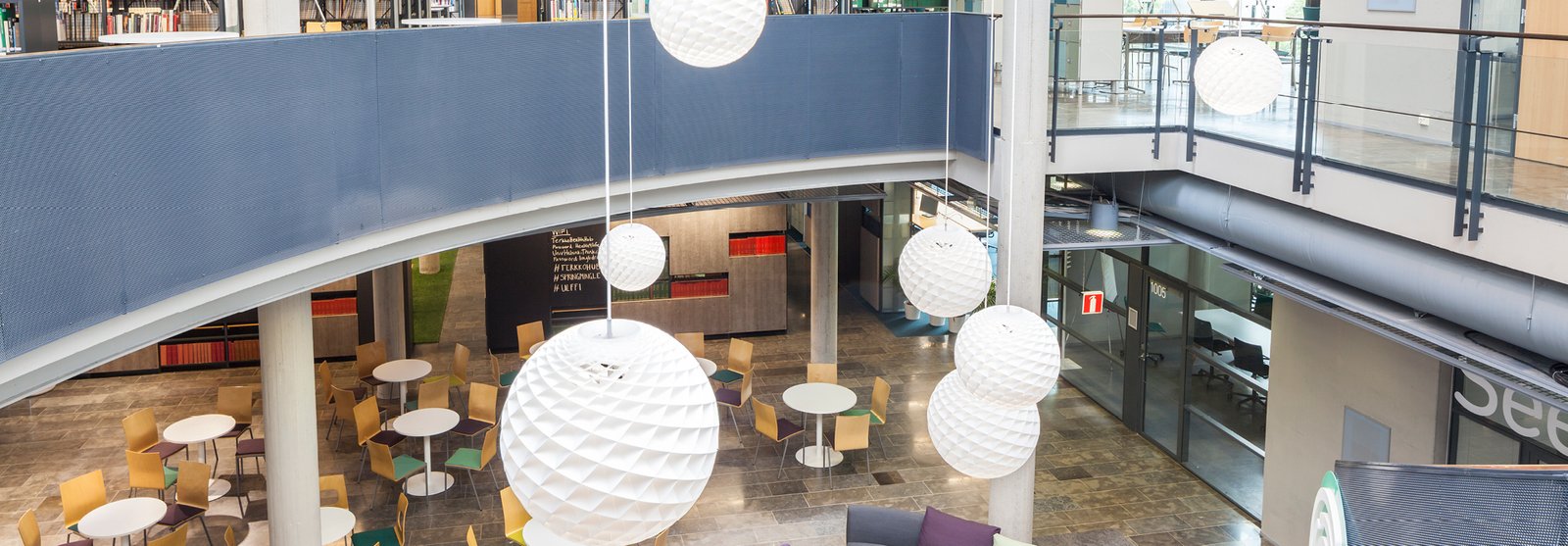Meilahden kampuskirjasto uudistui terveysalan opiskelijoiden, tutkijoiden ja startup-yritysten kohtaamispaikaksi