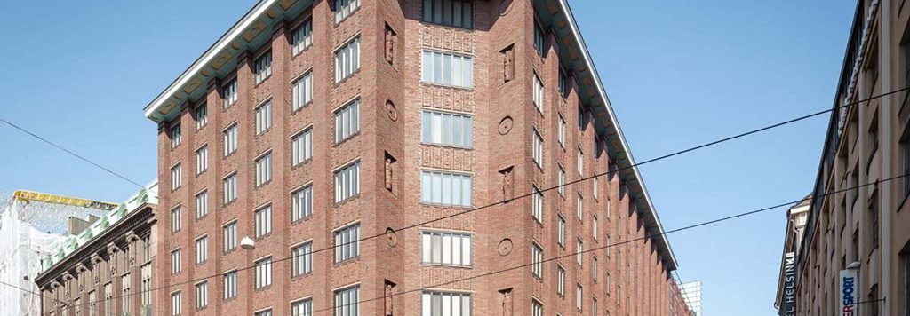 Mikonkatu 9 saneerausprojekti edennyt harjannostajaisiin