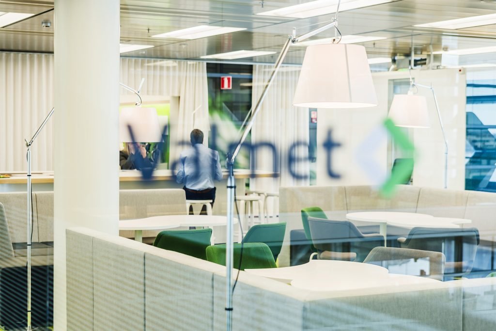 Työympäristön kehittäminen on avain parempaan tuottavuuteen